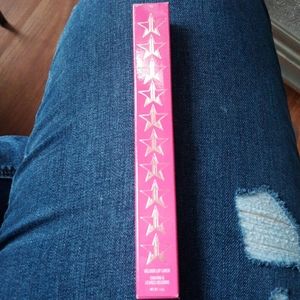 Jeffree star velour lip liner